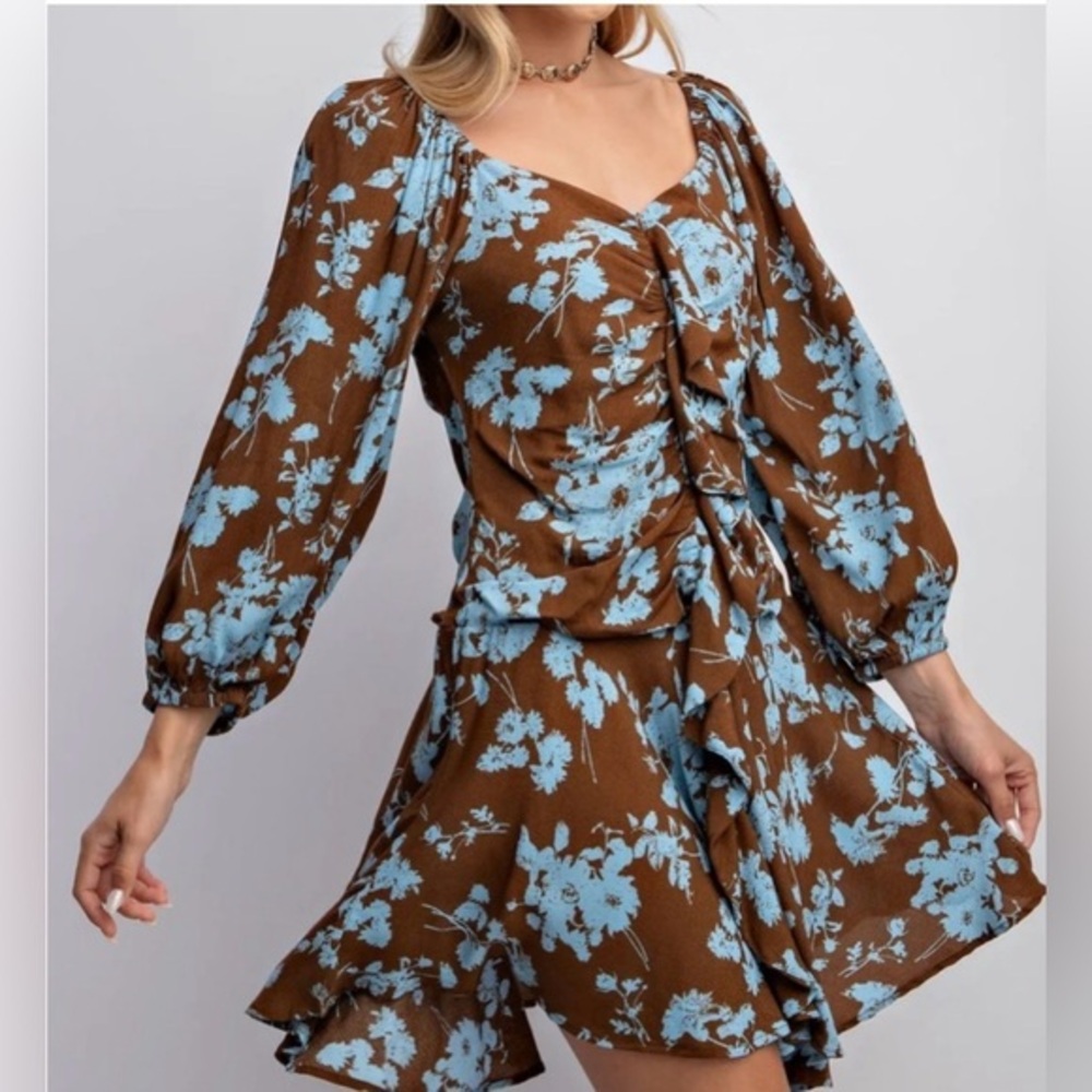 Easel Floral Printed Fitted Dress, NWT, Size Medium